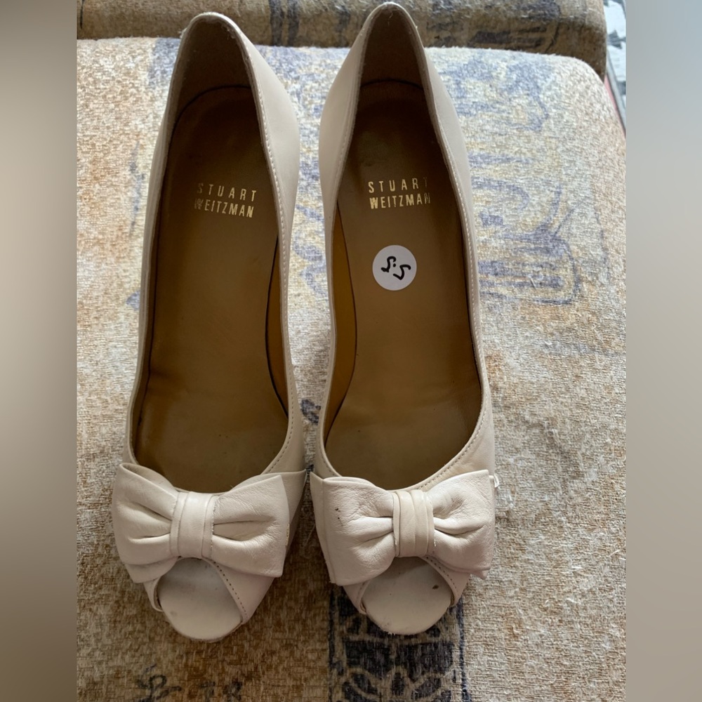 Stuart Weitzman woman’s open toe heels size 5.5